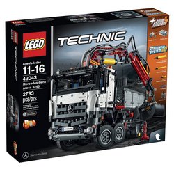 LEGO Technic Mercedes-Benz Arocs 3245 Tracker